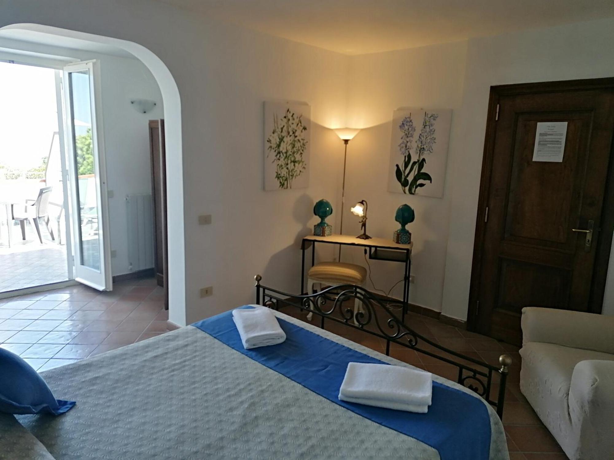 B&B Villa Teresa ソレント エクステリア 写真