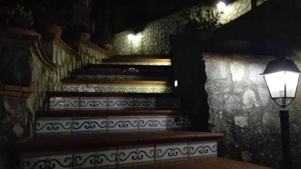B&B Villa Teresa ソレント エクステリア 写真